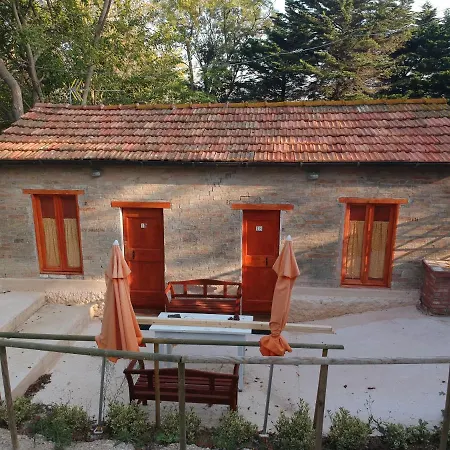 Casale Valentini بيت ضيافة *