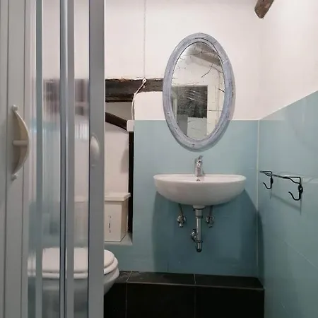 Casale Valentini بيت ضيافة *